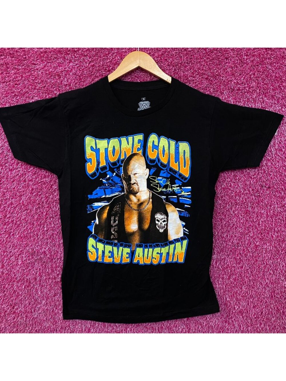 WWE Legends "Stone Cold" Steve Austin Graphic T-Shirt Medium
